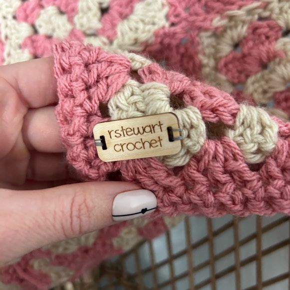 Crochet Granny Square Blanket - Picture 3 of 4